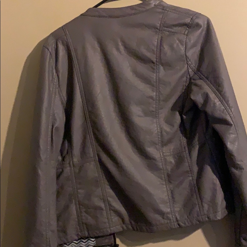 Jacket - Picture 2 of 2